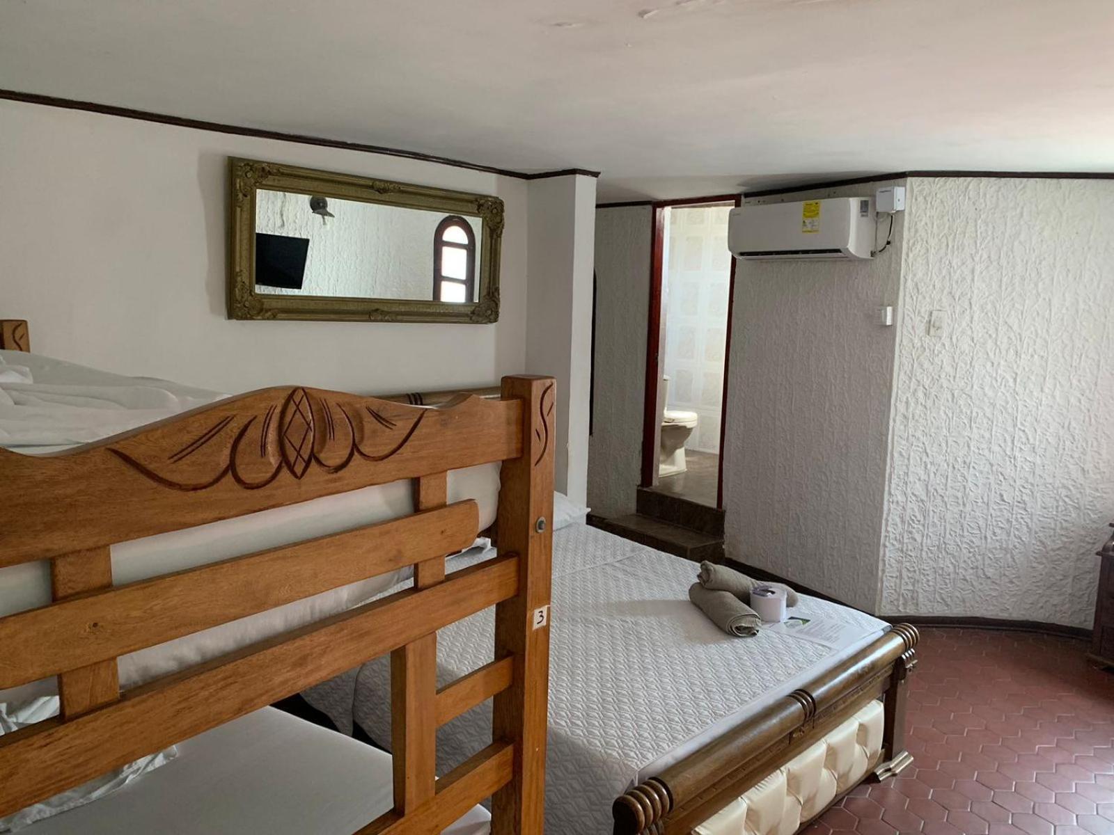 The Chill In Mansion Hostel Santa Marta Ruang foto