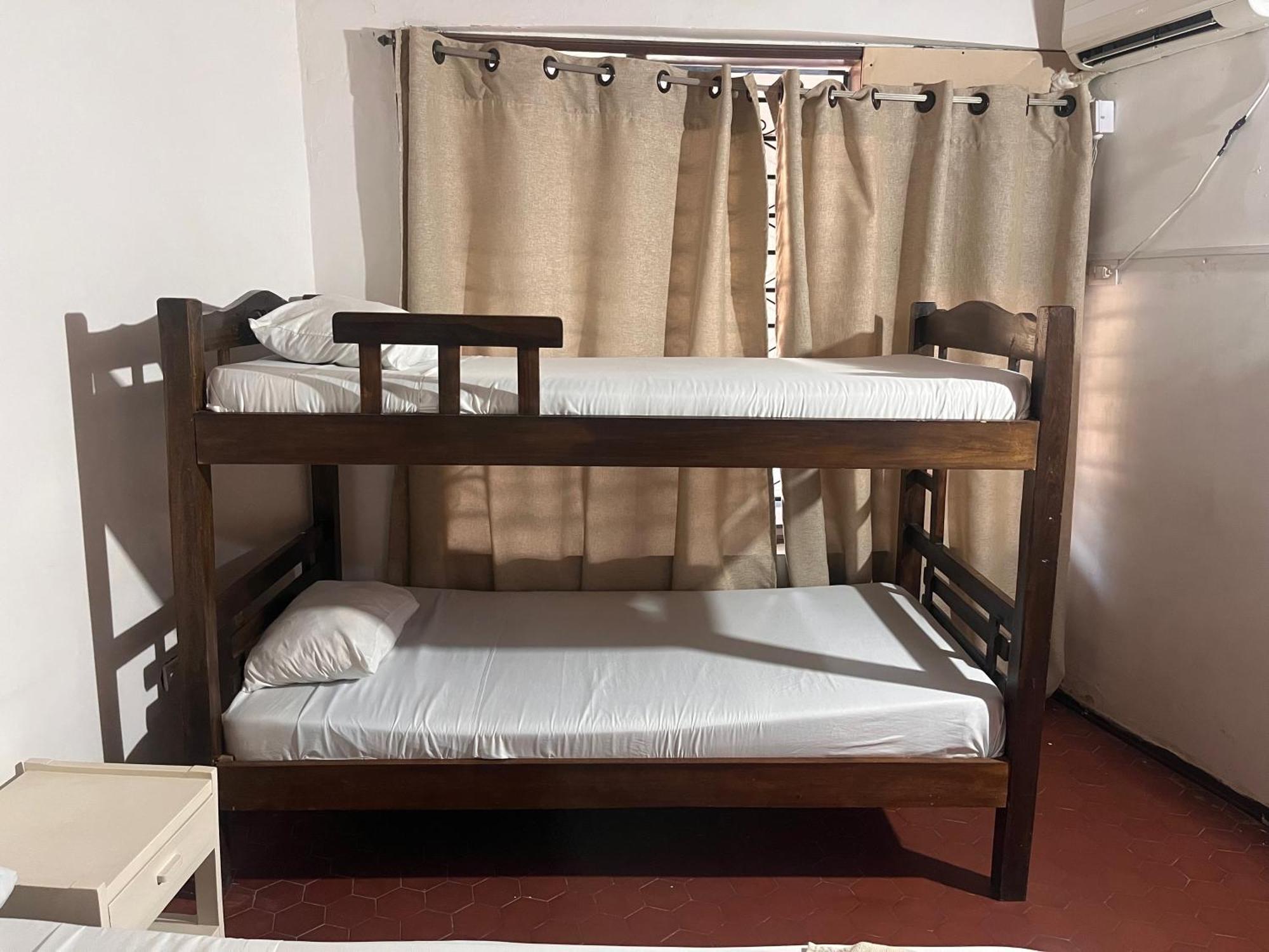 The Chill In Mansion Hostel Santa Marta Bagian luar foto